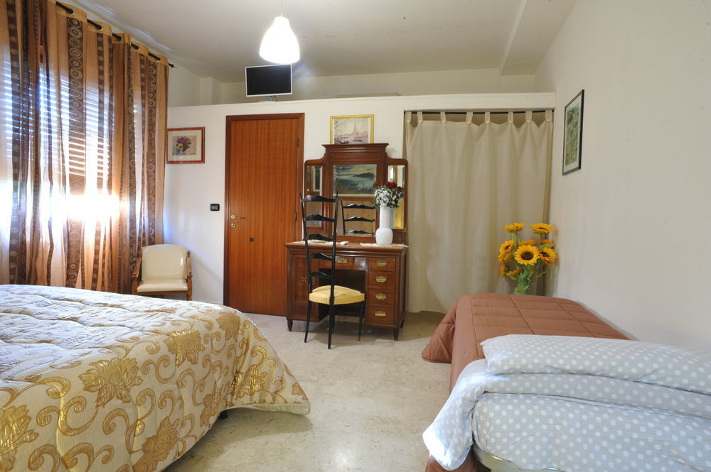 בארי Bed And Breakfast Diana מראה חיצוני תמונה