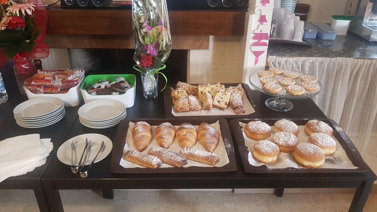 בארי Bed And Breakfast Diana מראה חיצוני תמונה