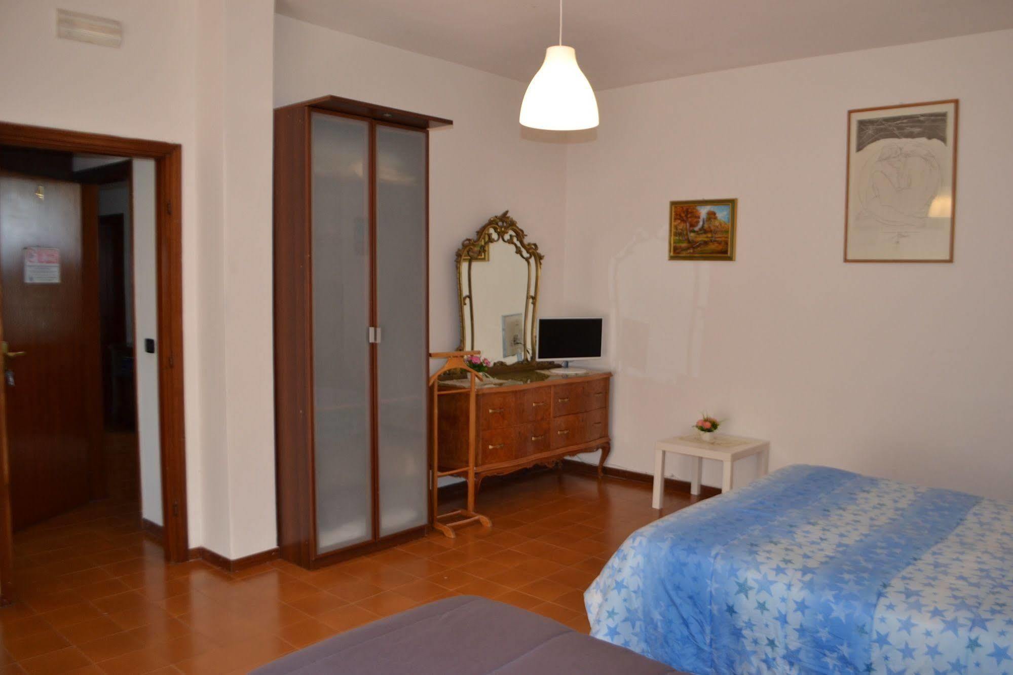 בארי Bed And Breakfast Diana מראה חיצוני תמונה