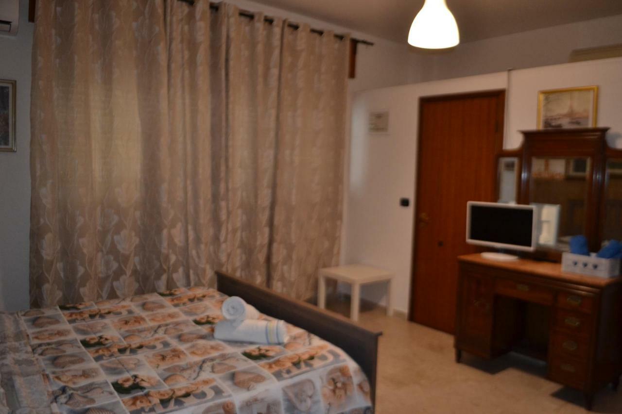 בארי Bed And Breakfast Diana מראה חיצוני תמונה