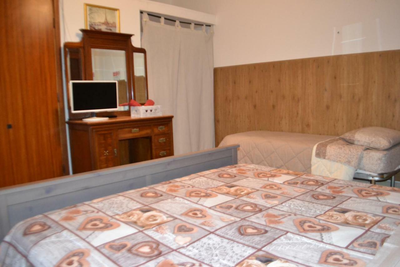 בארי Bed And Breakfast Diana מראה חיצוני תמונה