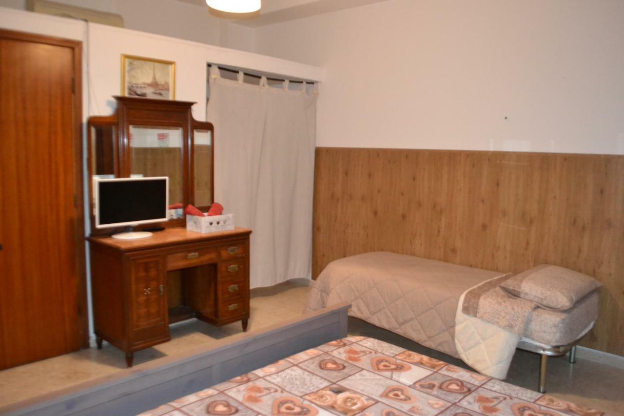 בארי Bed And Breakfast Diana מראה חיצוני תמונה