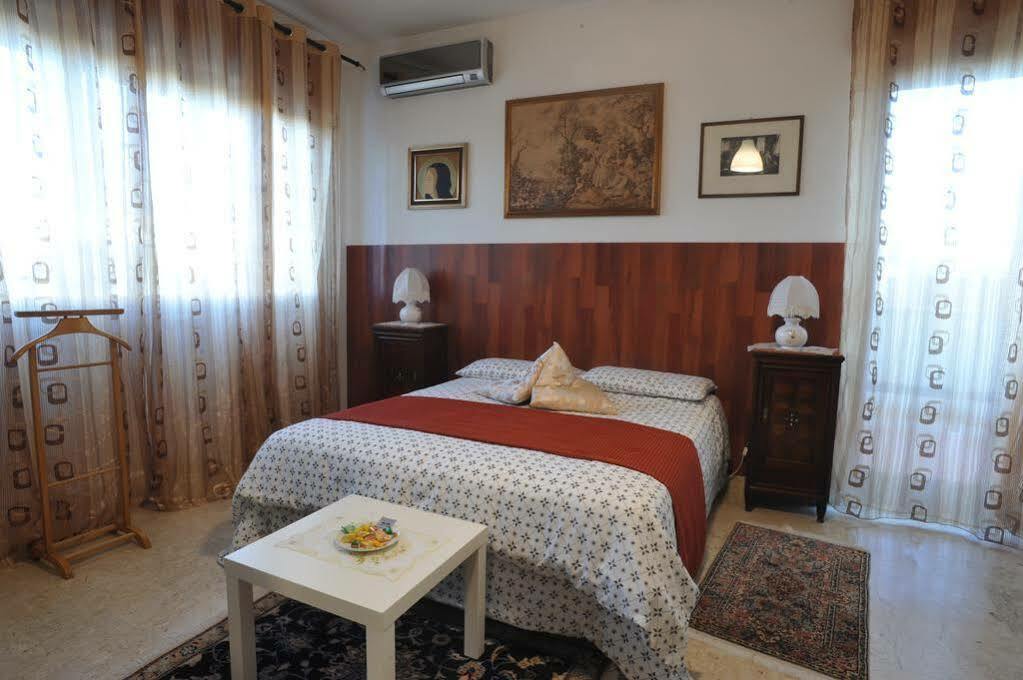 בארי Bed And Breakfast Diana מראה חיצוני תמונה